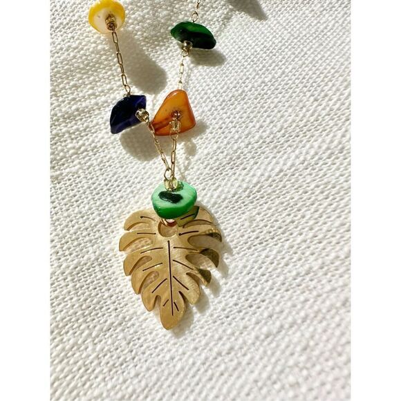 Multicolor stone palm leaf summertime Bohemian necklace  - Picture 2 of 6